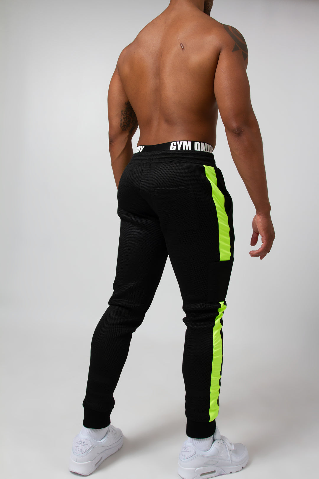 GYM DADDY® MICRO-MESH TECH SWEATS